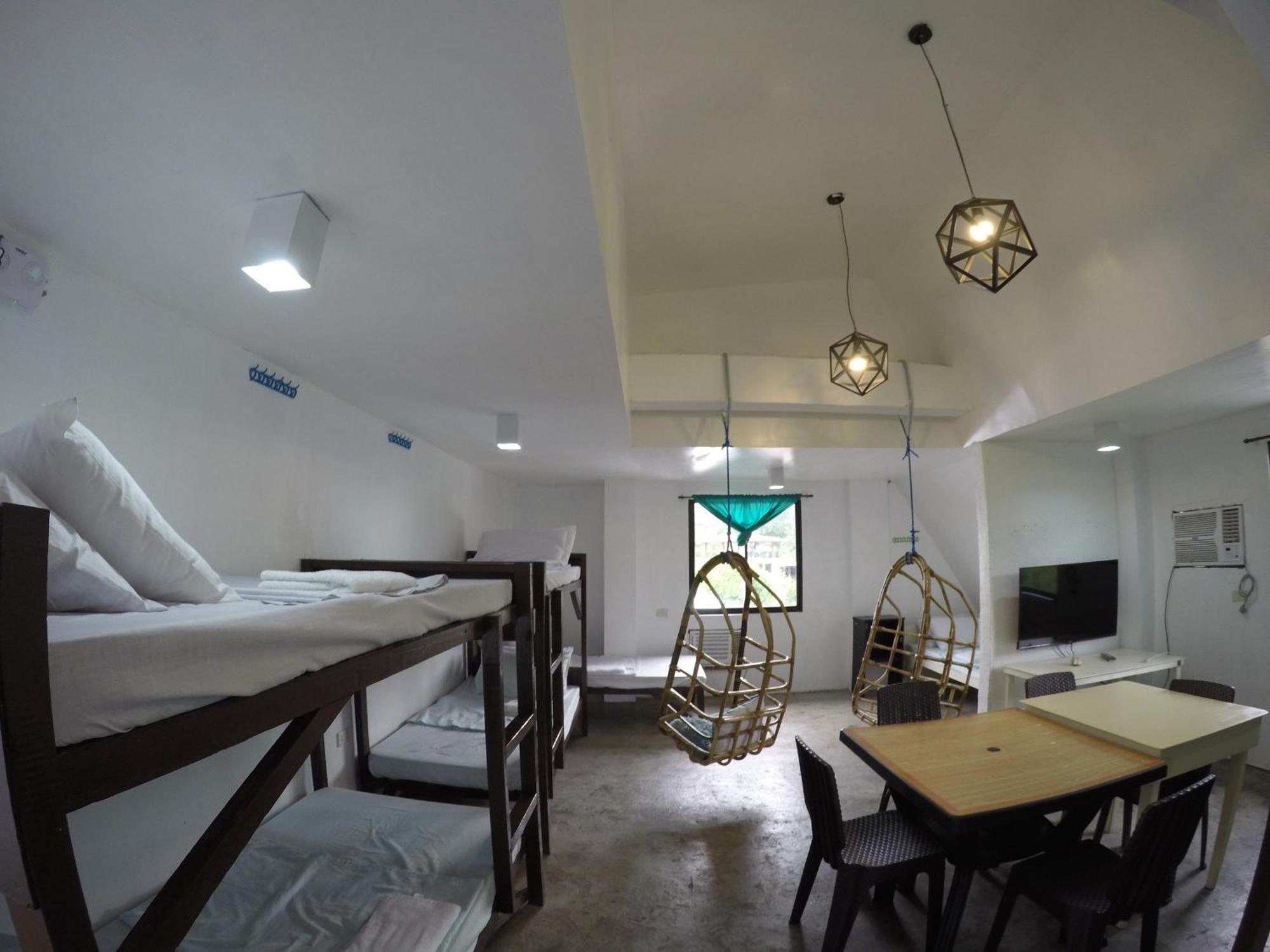 Full Moon Hostel Coron Extérieur photo